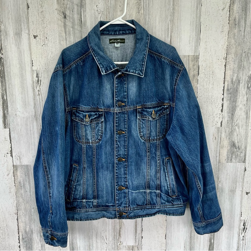 Eddie Bauer Men’s Blue Denim Button Down Trucker Jacket Size XXL 100% Cotton